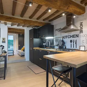 Appartamento Mari Modern Flat - Con Posto Auto E Vicino Metro - Italywego, Perugia
